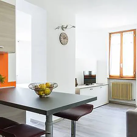 Apartament View - Bymyhomeincomo *